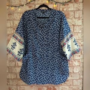NL Prêt Tunic Shirt With Pockets Blue/White Floral Sz M Cotton/Poly Viscose